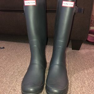 Hunter Huntress Boots